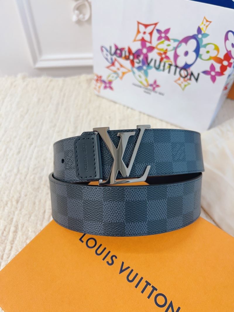 l0vis Vvtt0n belts
